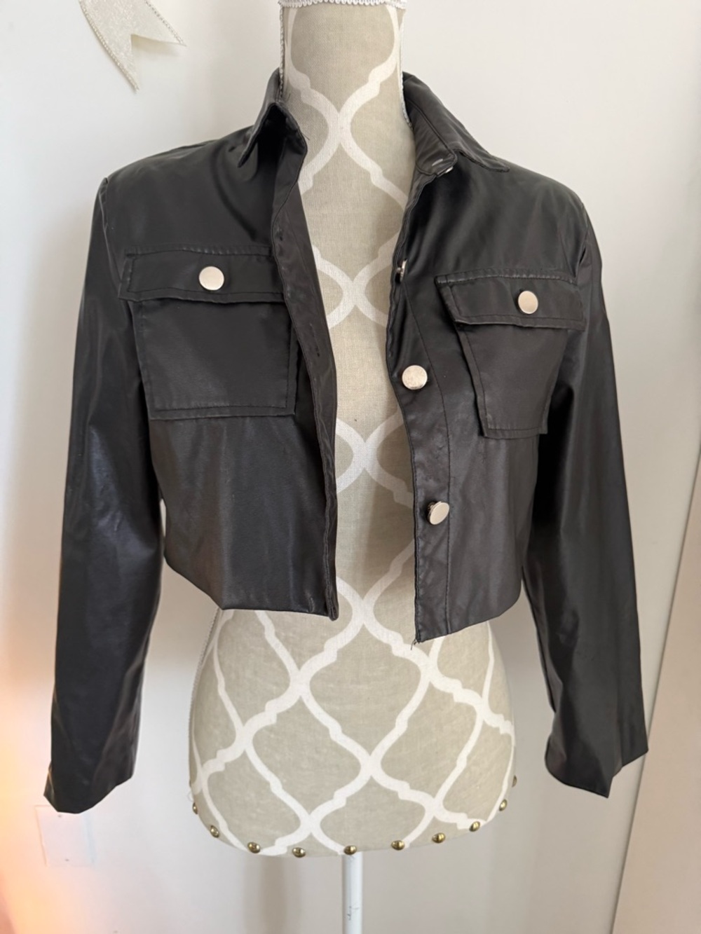 Women's Black Cropped Faux Leather Jacket - Unbranded
